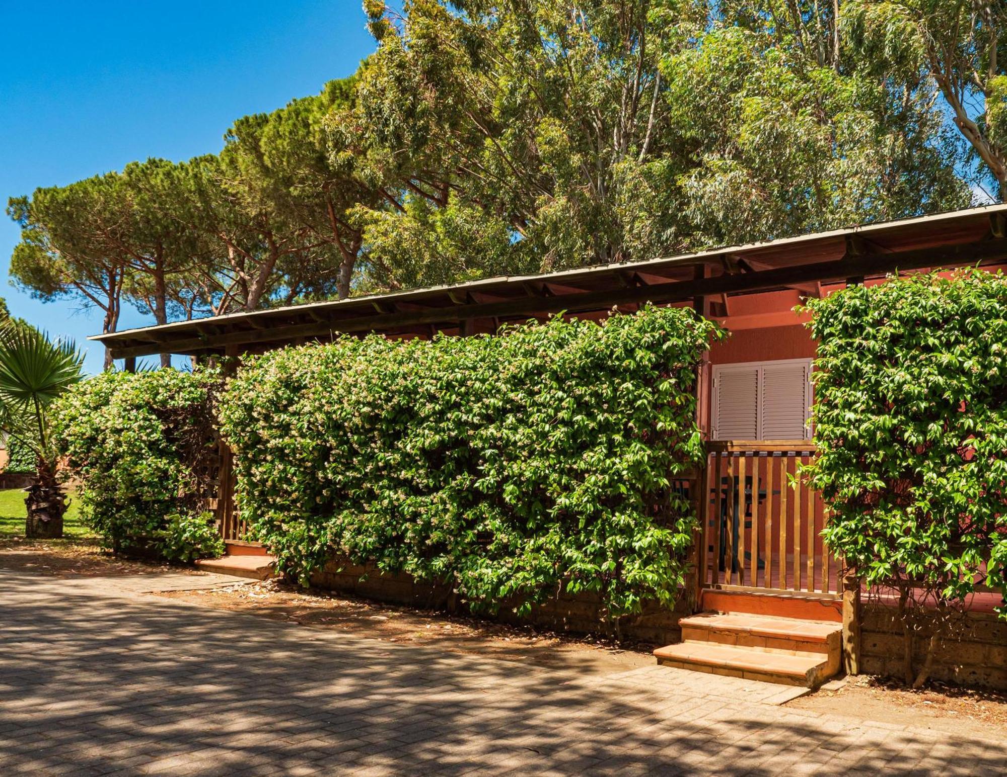 Club degli Amici Camping Village Pescia Romana Esterno foto